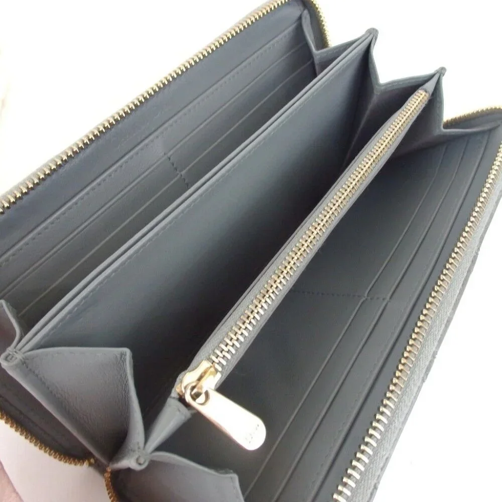 Authentic Christian Dior Lady Dior wallet enamel [Used]